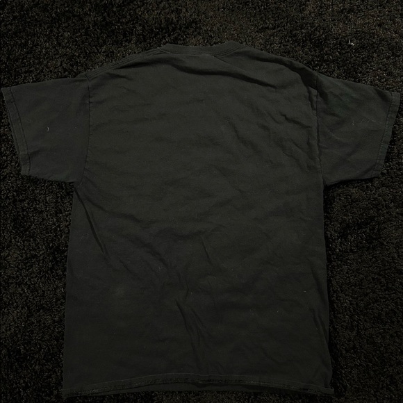 Gildan Saphyre Rain Graphic Tee - Picture 2 of 3